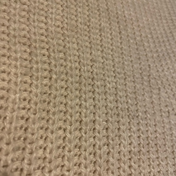 Brandy Melville textured sweater - Picture 4 of 6